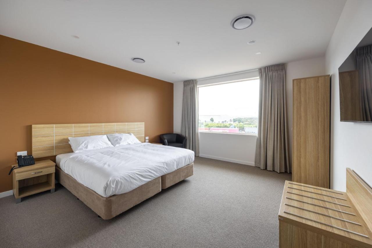 Manha Hotel Auckland Airport Extérieur photo