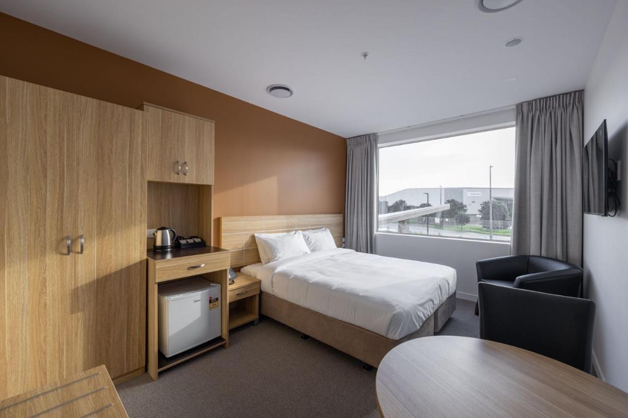 Manha Hotel Auckland Airport Extérieur photo