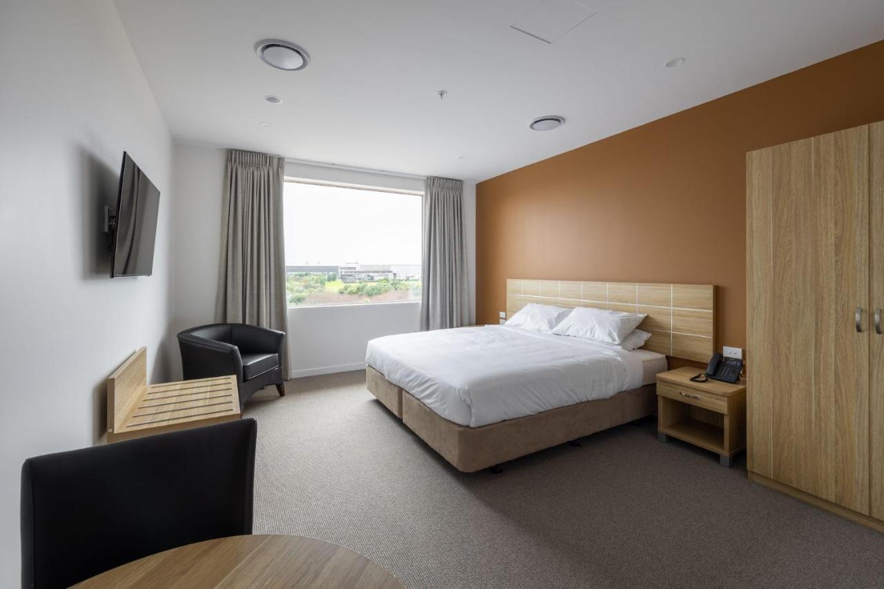 Manha Hotel Auckland Airport Extérieur photo